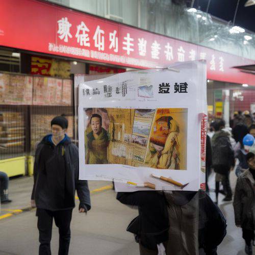 劲爆！国外代购香烟批发代理“以假乱真”
