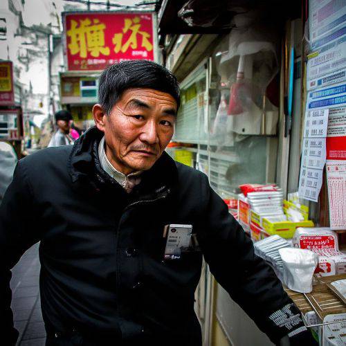 限时特惠！低价香烟批发微信“神通广大”