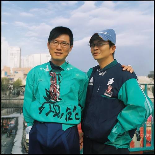 全网关注！香烟微信群“车载斗量”