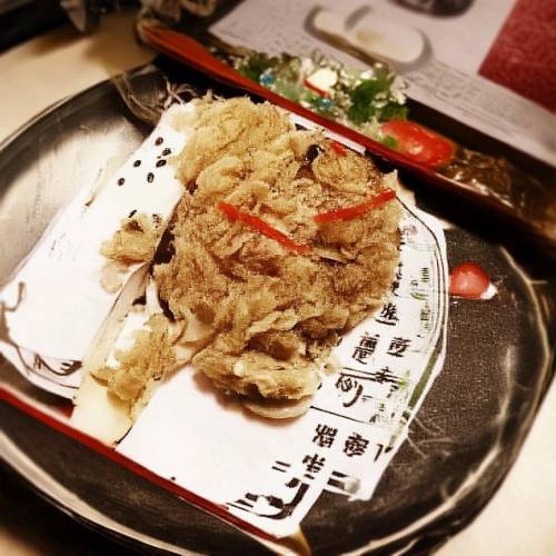 爆料！香烟代工厂一手货源“货源充足”